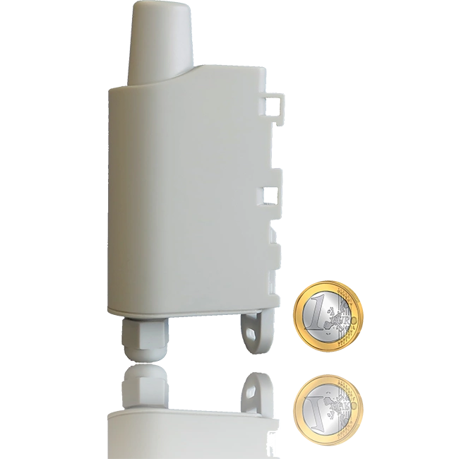 Dry Contacts - LoRaWAN®-Adapter mit 4 x Digital I/O Größenvergleich